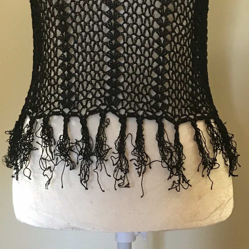 Black Knit Fringe Top - Picture 4 of 7